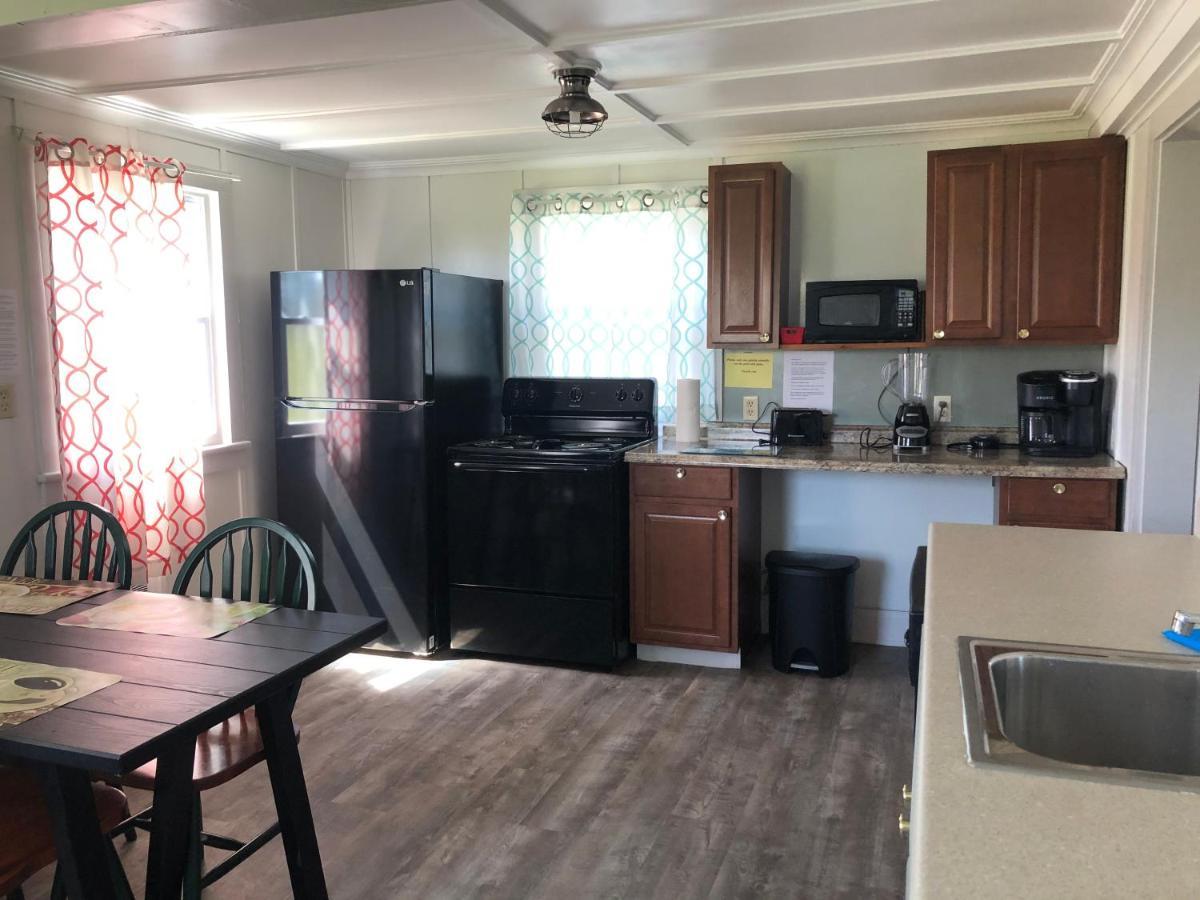Whiskey River Cottages Formerly Seaway Slips Clayton Exteriér fotografie