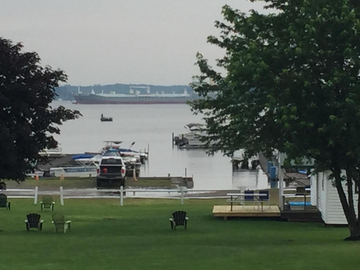 Whiskey River Cottages Formerly Seaway Slips Clayton Exteriér fotografie