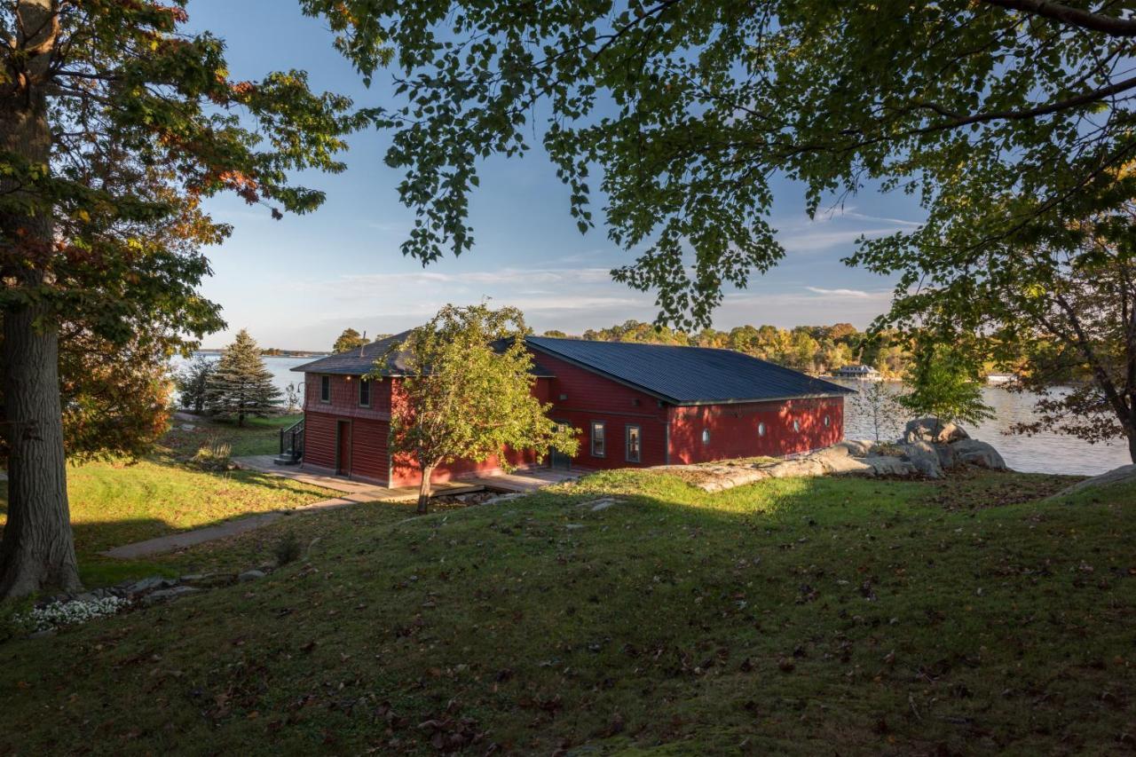 Whiskey River Cottages Formerly Seaway Slips Clayton Exteriér fotografie