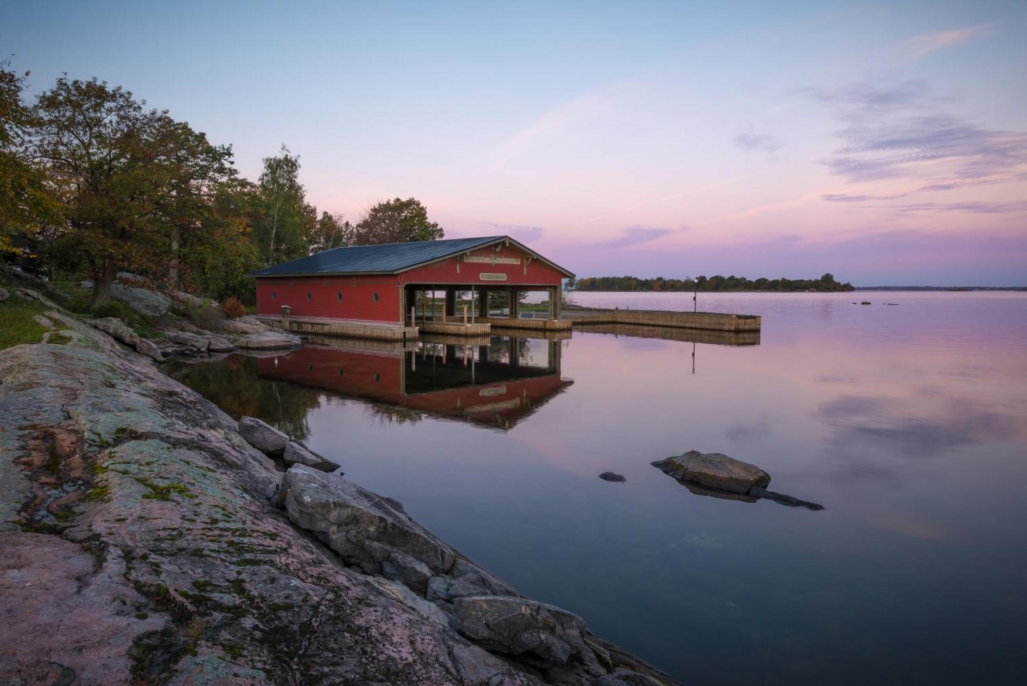 Whiskey River Cottages Formerly Seaway Slips Clayton Exteriér fotografie